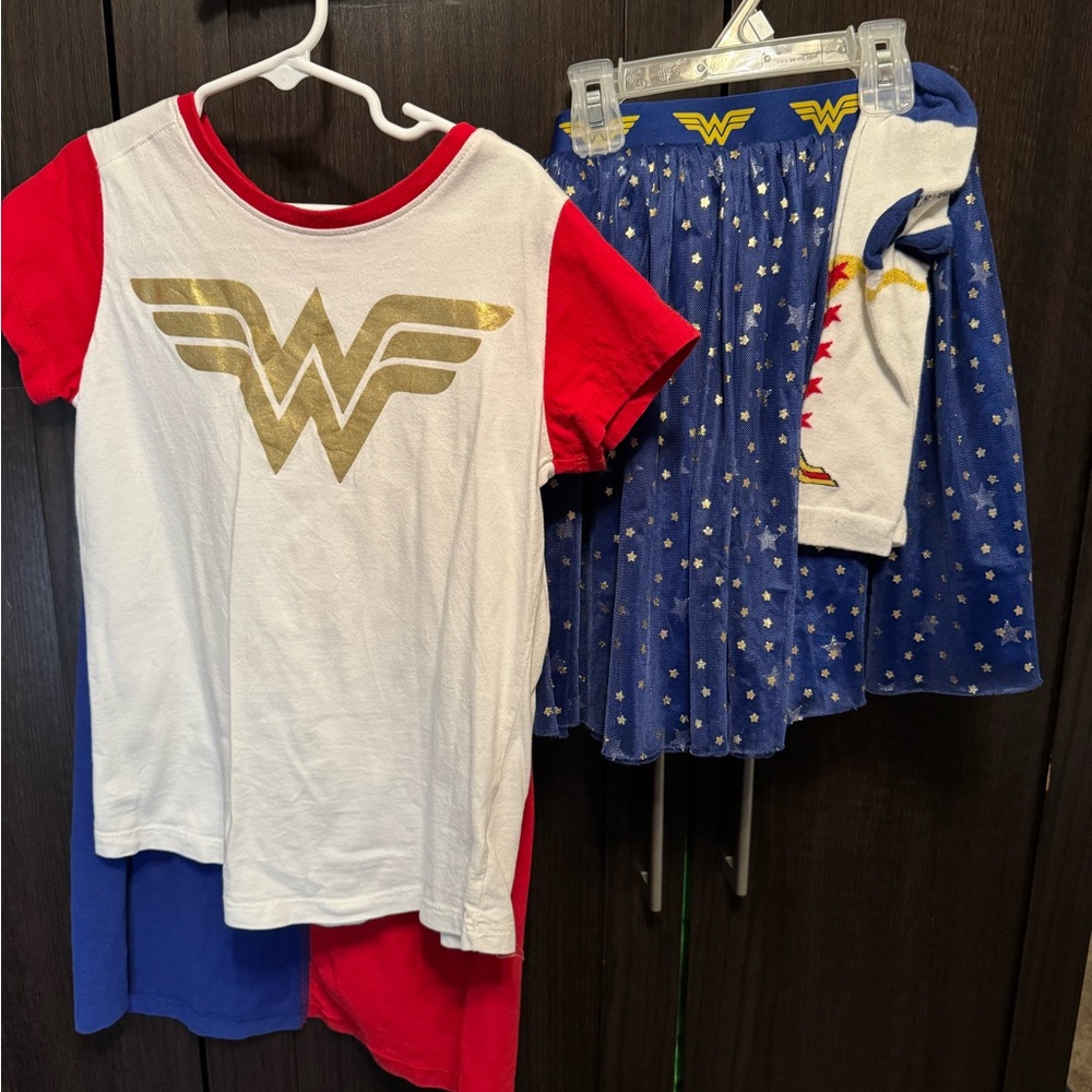Hanna Andersson girls sz 10 EU 140 Wonder Woman outfit set top cape skirt socks